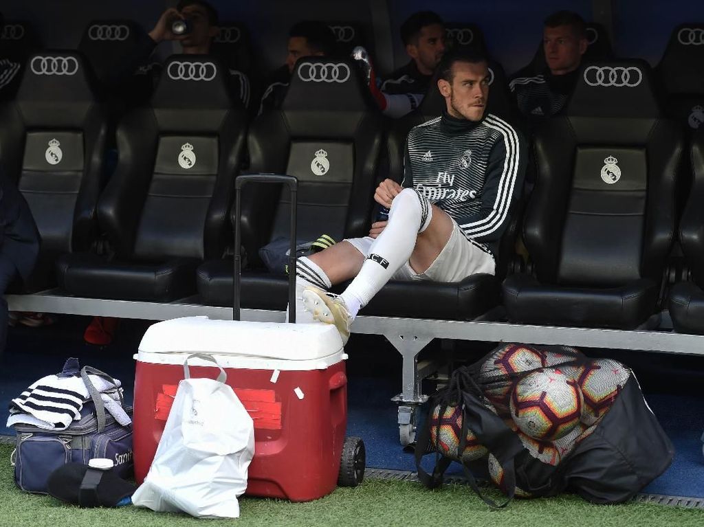 Madrid Dipermalukan Real Betis, Bale dan Kroos Cekikikan di Bench Madrid Dipermalukan Real Betis, Bale dan Kroos Cekikikan di Bench