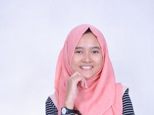 Baru Umur 15 Tahun, Hijabers Ini Sudah Mahir Beatbox