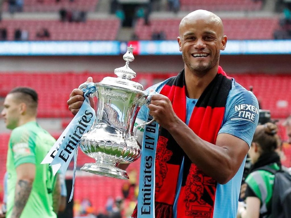 Kompany Termotivasi Jadi Guardiola-nya Anderlecht Kompany Termotivasi Jadi Guardiola-nya Anderlecht