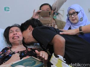 Haru, Pertemuan Aminah TKW Tanpa Identitas yang Strok dengan Keluarganya