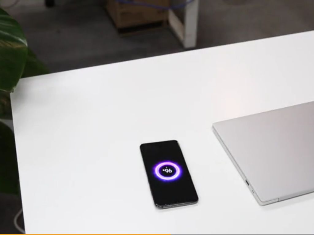 Meja dengan Wireless Charging 20W, Perpaduan Xiaomi dan Ikea Meja dengan Wireless Charging 20W, Perpaduan Xiaomi dan Ikea