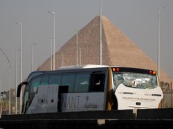 Tentara Mesir Tewaskan 12 Terduga Militan Usai Ledakan Bom di Bus Wisata