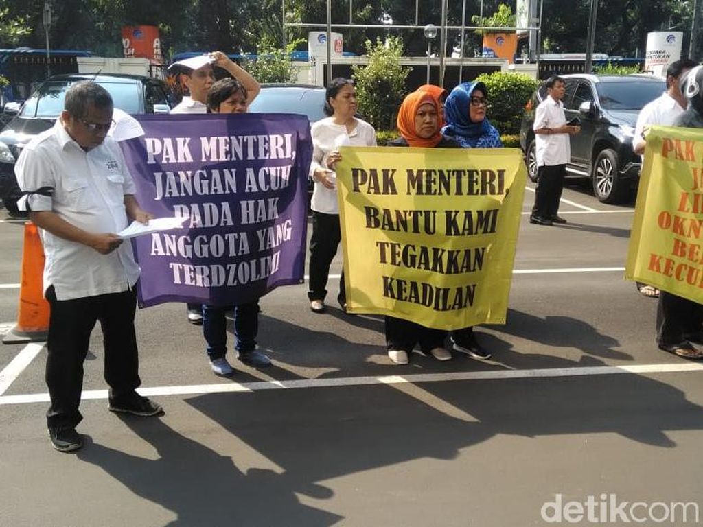 Kominfo Ingin Masalah Dana Koperasi Rp 11 M Diselesaikan Lewat Hukum Kominfo Ingin Masalah Dana Koperasi Rp 11 M Diselesaikan Lewat Hukum