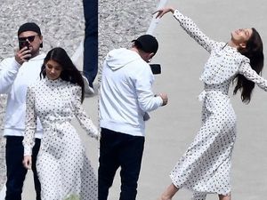 Bukan Bucin! Ini Momen Leonardo DiCaprio Jadi Instagram Boyfriend Bukan Bucin! Ini Momen Leonardo DiCaprio Jadi Instagram Boyfriend