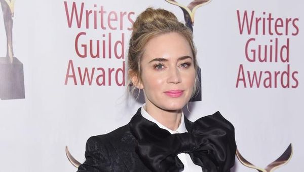 Cantiknya Aktris yang Nyaris Berperan Sebagai Black Widow di Avengers