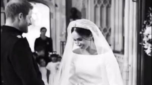 Pangeran Harry dan Meghan Markle Ungkap Foto Candid di Hari Pernikahan Mereka