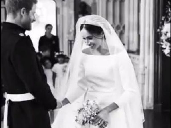 Pangeran Harry dan Meghan Markle Ungkap Foto Candid di Hari Pernikahan Mereka