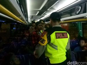 Alasan Polisi Banyuwangi Amankan 26 Orang Diduga Ikut Aksi 22 Mei Alasan Polisi Banyuwangi Amankan 26 Orang Diduga Ikut Aksi 22 Mei