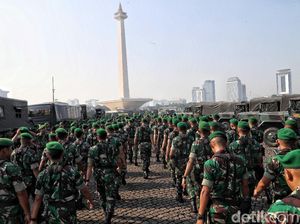 TNI Siapkan 32 Ribu Personel untuk Bantu Polri Halau Massa Rusuh