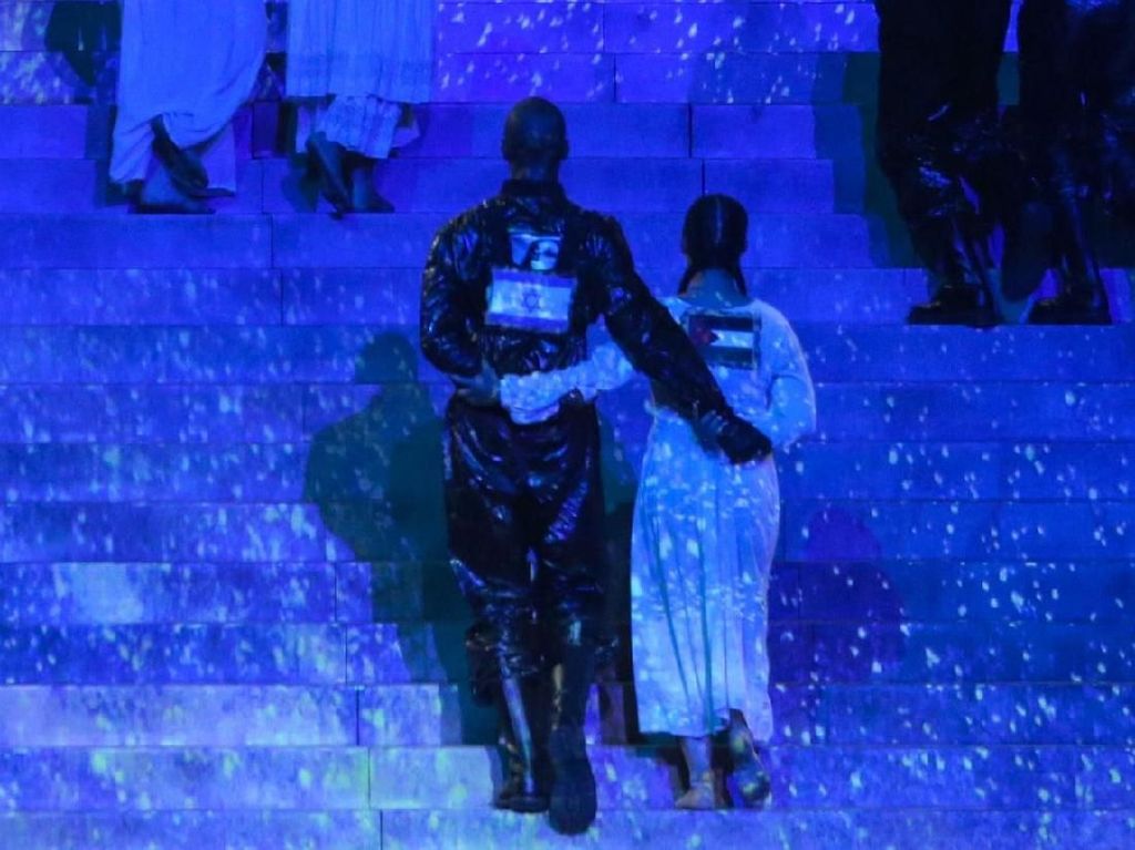Ada Bendera Palestina Saat Penampilan Madonna di Eurovision, Israel Geram Ada Bendera Palestina Saat Penampilan Madonna di Eurovision, Israel Geram
