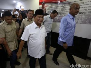 Penumpang Gelap Menyingkir saat Prabowo Banting Setir Penumpang Gelap Menyingkir saat Prabowo Banting Setir
