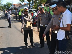 Berlubang dan Bergelombang, Jalur Nasional di Banyuwangi Rawan Laka