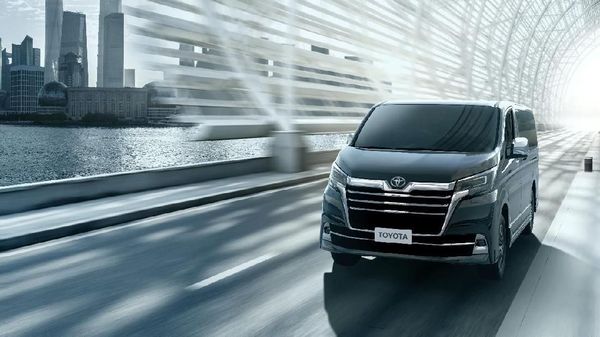 MPV Wah Toyota Granvia