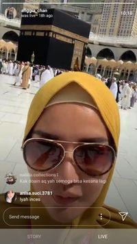 Live Instagram di Depan Kakbah, Anggia Chan Diserang Netizen