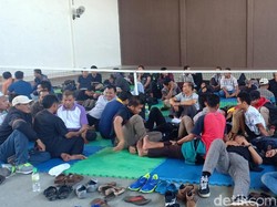 Razia Aksi 22 Mei, Polisi Amankan 2 Bus Isi 87 Orang di Tol Madiun