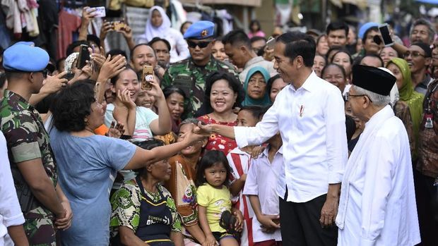 Loreng-loreng Pengawal Jokowi di Aksi 22 Mei