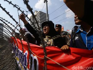 Penampakan Massa Demo Lawan Pemilu Curang di Bawaslu Penampakan Massa Demo Lawan Pemilu Curang di Bawaslu