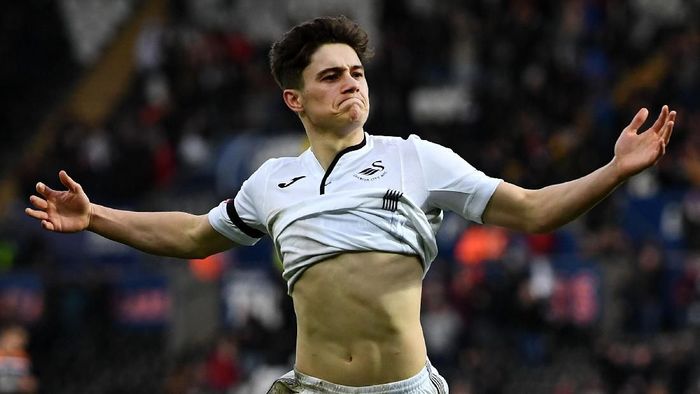 Winger Swansea City Daniel James dikabarkan segera bergabung Manchester United. (Foto: Stu Forster / Getty Images) Winger Swansea City Daniel James dikabarkan segera bergabung Manchester United. (Foto: Stu Forster / Getty Images)