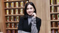 Berbuka dengan yang Manis! Terpesona Cantiknya Nadya Arina