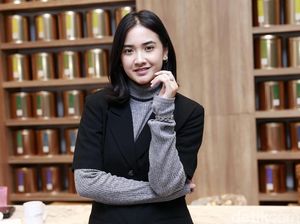 Berbuka dengan yang Manis! Terpesona Cantiknya Nadya Arina Berbuka dengan yang Manis! Terpesona Cantiknya Nadya Arina