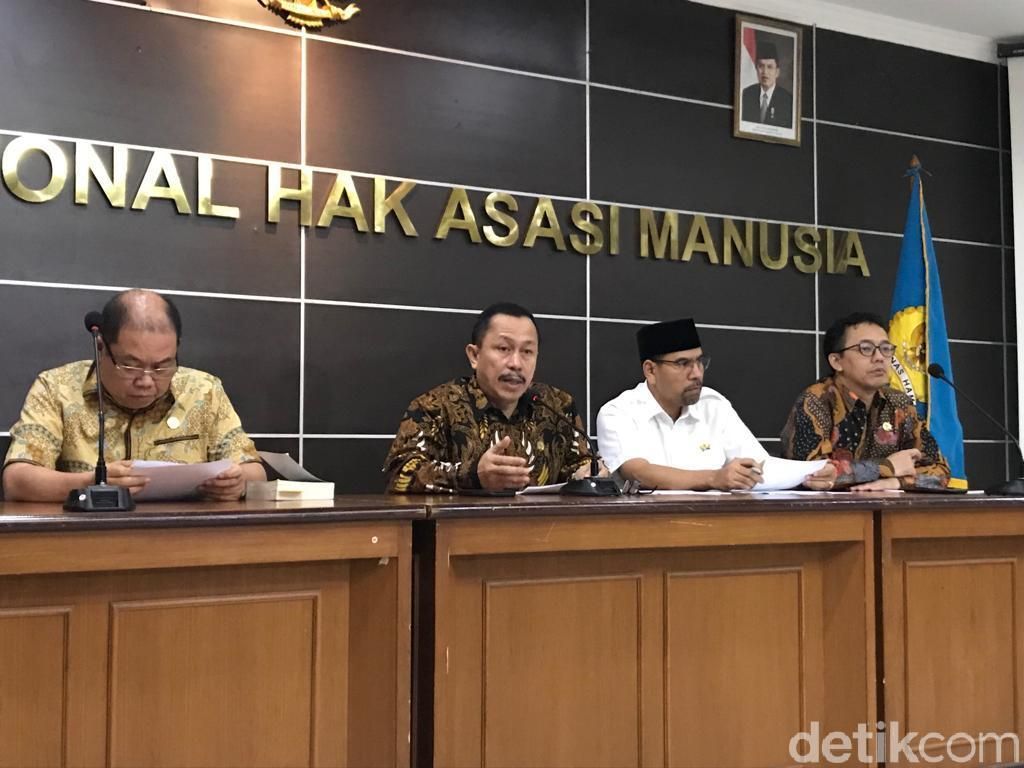 Komnas HAM Temukan Faktor Kelalaian Terkait Standar Regulasi KPPS Komnas HAM Temukan Faktor Kelalaian Terkait Standar Regulasi KPPS