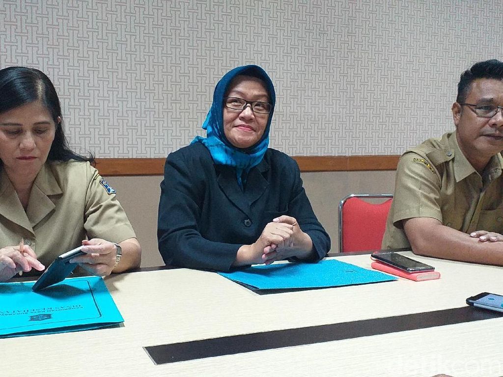 8 PSK Positif HIV yang Terciduk di Stasiun Wonokromo akan Dipulangkan 8 PSK Positif HIV yang Terciduk di Stasiun Wonokromo akan Dipulangkan