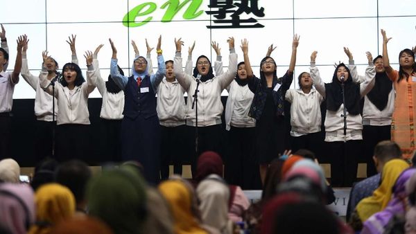 Simposium International Hadirkan Dubes Jepang