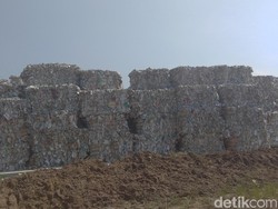 Pabrik Kertas Pindo Deli Janji Tak Buang Sampah ke Lahan Warga