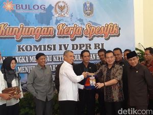 Bulog Jatim Imbau Pedagang Tak Naikkan Harga Jelang Idul Fitri Bulog Jatim Imbau Pedagang Tak Naikkan Harga Jelang Idul Fitri