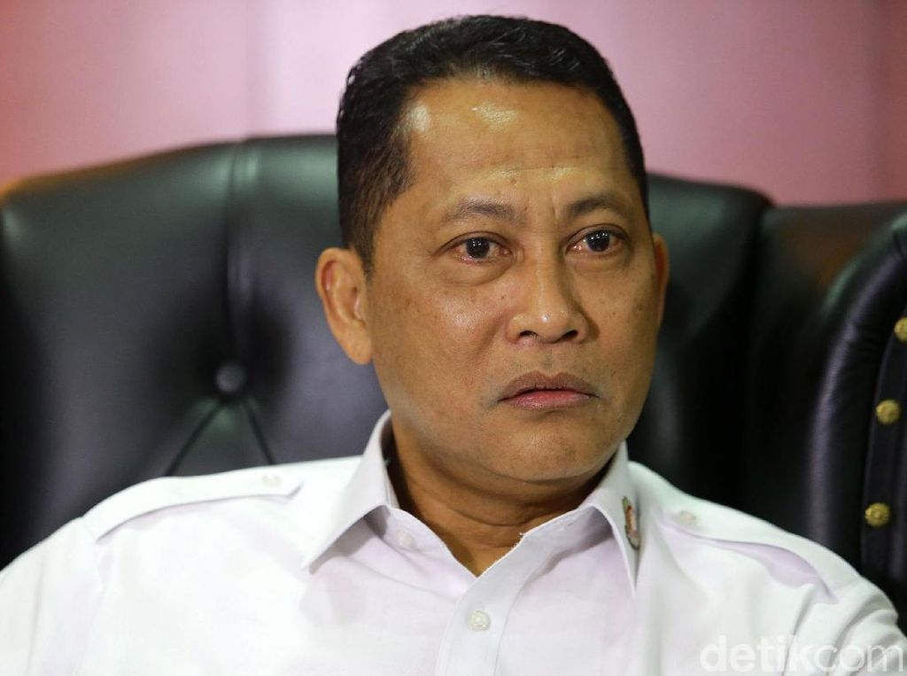 Kritik Pedas Buwas untuk Mendag: Yang Pintar Siapa, Bodoh Siapa? Kritik Pedas Buwas untuk Mendag: Yang Pintar Siapa, Bodoh Siapa?