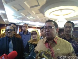 Fadli Zon Siap Jamin Penangguhan Penahanan Eggi Sudjana