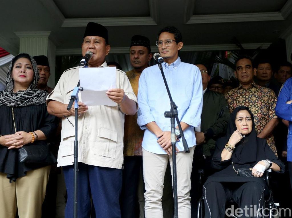 Sandi: Prabowo Belum Bertemu Jokowi, tapi Sebut Silaturahmi Sangat Baik Sandi: Prabowo Belum Bertemu Jokowi, tapi Sebut Silaturahmi Sangat Baik
