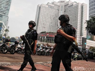Polisi Jaga Ketat Seputaran Gedung KPU Hingga Bundaran HI