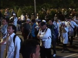 Massa di Bawaslu Mulai Balik Kanan