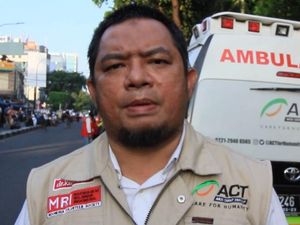 Layani Korban Kerusuhan, ACT Siagakan Ambulans 24 Jam di 2 Titik Layani Korban Kerusuhan, ACT Siagakan Ambulans 24 Jam di 2 Titik