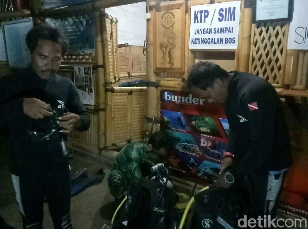 Takut Batalkan Puasa, Bangsring Underwater Tawarkan Diving Malam Takut Batalkan Puasa, Bangsring Underwater Tawarkan Diving Malam