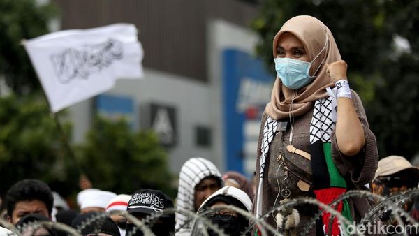 Massa Aksi 22 Mei Mulai Padati Depan Bawaslu