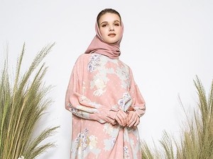 8 Model Kaftan yang Banyak Dicari Untuk Idulfitri Tahun Ini 8 Model Kaftan yang Banyak Dicari Untuk Idulfitri Tahun Ini