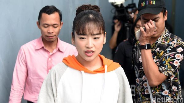 Curhat Haruka Nakagawa yang Tak Tahu Nama Ibunya