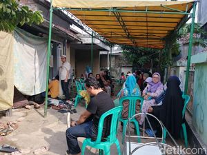 Keluarga Sebut Farhan Syahfero Tewas Ditembak Peluru Tajam Keluarga Sebut Farhan Syahfero Tewas Ditembak Peluru Tajam