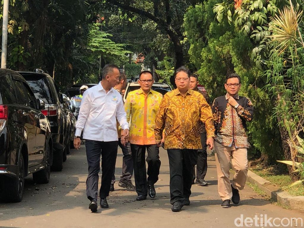 Temui Maruf Amin, Ketum Golkar Ucapkan Selamat Temui Maruf Amin, Ketum Golkar Ucapkan Selamat