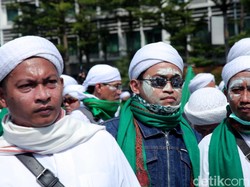 Odol Bisa Atasi Gas Air Mata? Salah! Ini yang Benar Menurut Dokter