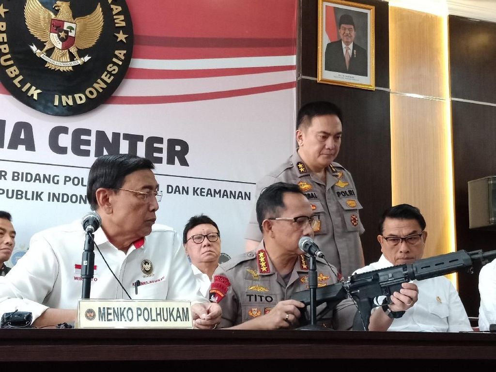 Fakta-fakta Senpi Ilegal yang Coba Diselundupkan ke Kerusuhan Fakta-fakta Senpi Ilegal yang Coba Diselundupkan ke Kerusuhan