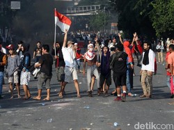 Rusuh Jelang Aksi 22 Mei, Para Artis Serukan Rukun dan Damai