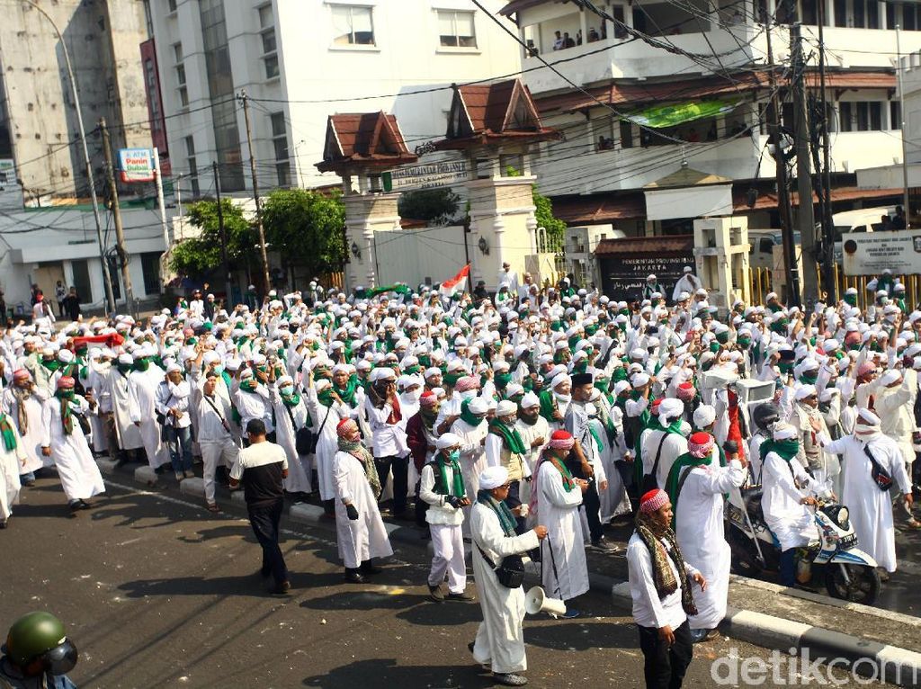 Tutup Gara-gara Aksi 22 Mei, Toko di Sarinah Rugi Rp 500 Juta/Hari Tutup Gara-gara Aksi 22 Mei, Toko di Sarinah Rugi Rp 500 Juta/Hari