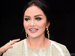Azriel Ultah, Krisdayanti Tidak Hadir?