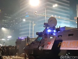 Intip Spesifikasi Water Canon Polisi yang Amankan Demo