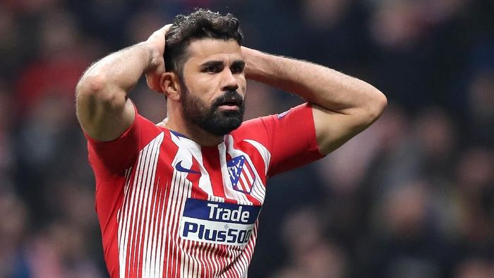 Costa MADRID, SPAIN - FEBRUARY 20: Diego Costa of Atletico Madrid reacts during the UEFA Champions League Round of 16 First Leg match between Club Atletico de Madrid and Juventus at Estadio Wanda Metropolitano on February 20, 2019 in Madrid, Spain. (Photo by Angel Martinez/Getty Images)