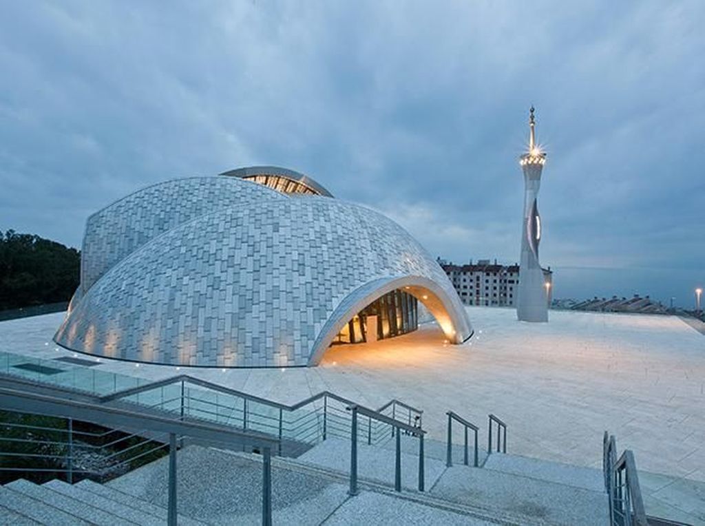 Desain Unik dan Futuristik Masjid Rijeka di Kroasia Desain Unik dan Futuristik Masjid Rijeka di Kroasia