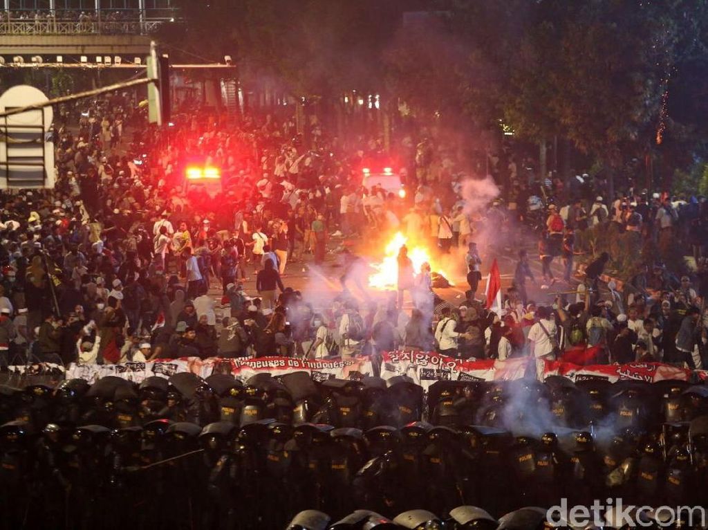 BPN ke Wiranto soal Aksi 21-22 Mei: Yang Anarkis Bukan Pendukung Prabowo BPN ke Wiranto soal Aksi 21-22 Mei: Yang Anarkis Bukan Pendukung Prabowo
